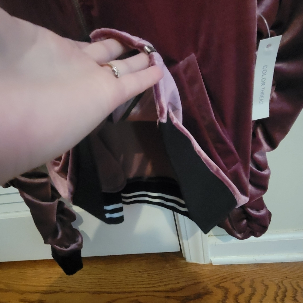 Color Thread Velvet Bomber Jacket - Picture 5 of 7